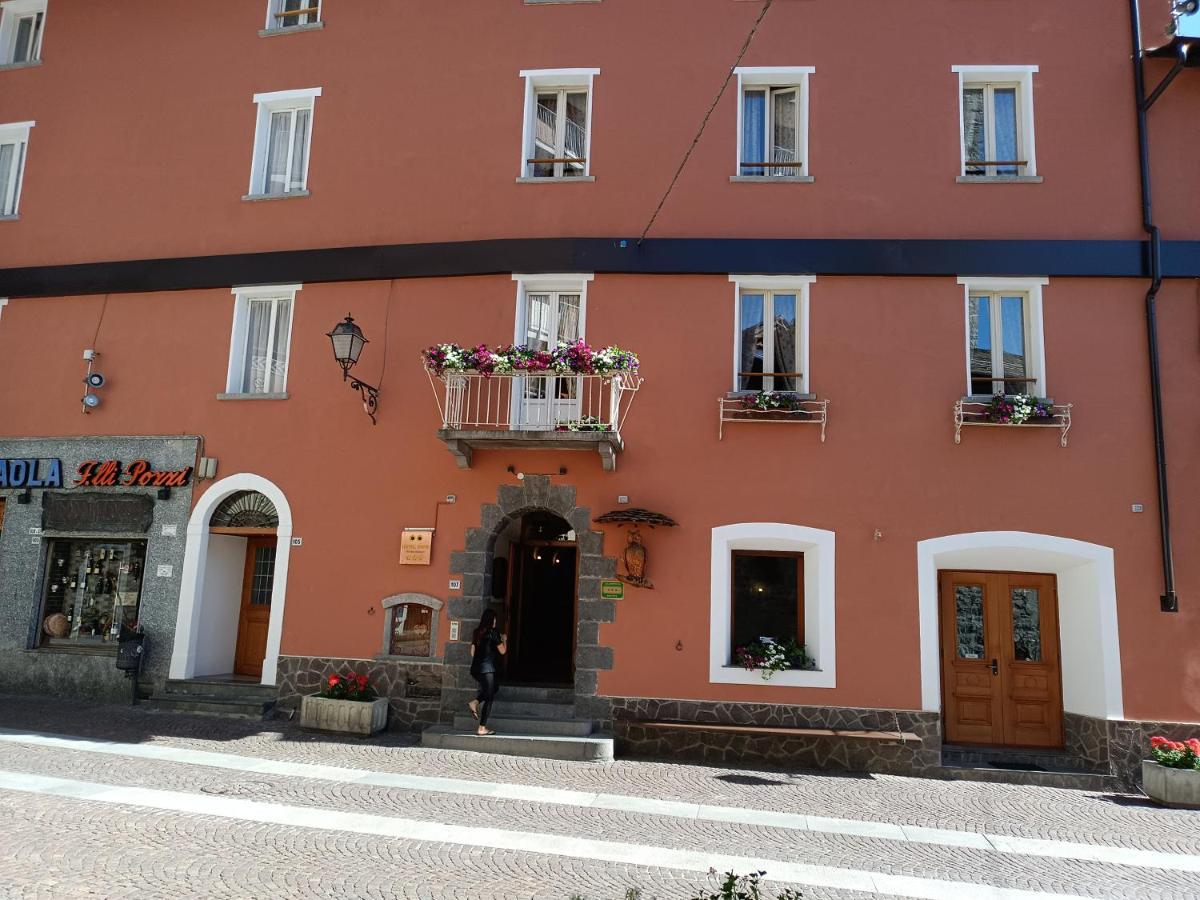 Hotel Gufo Bormio Exteriér fotografie