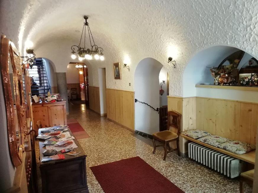Hotel Gufo Bormio Exteriér fotografie