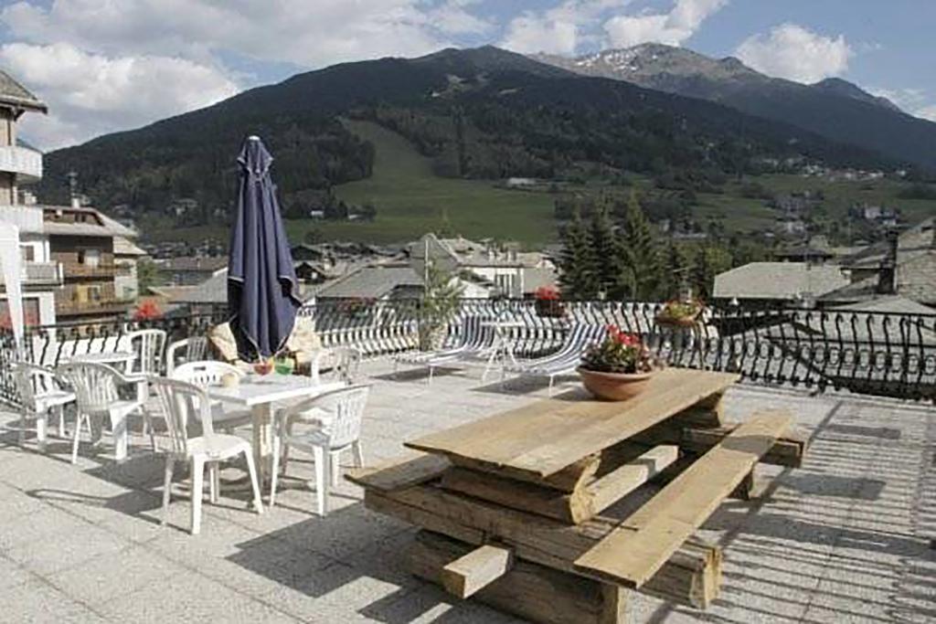 Hotel Gufo Bormio Exteriér fotografie